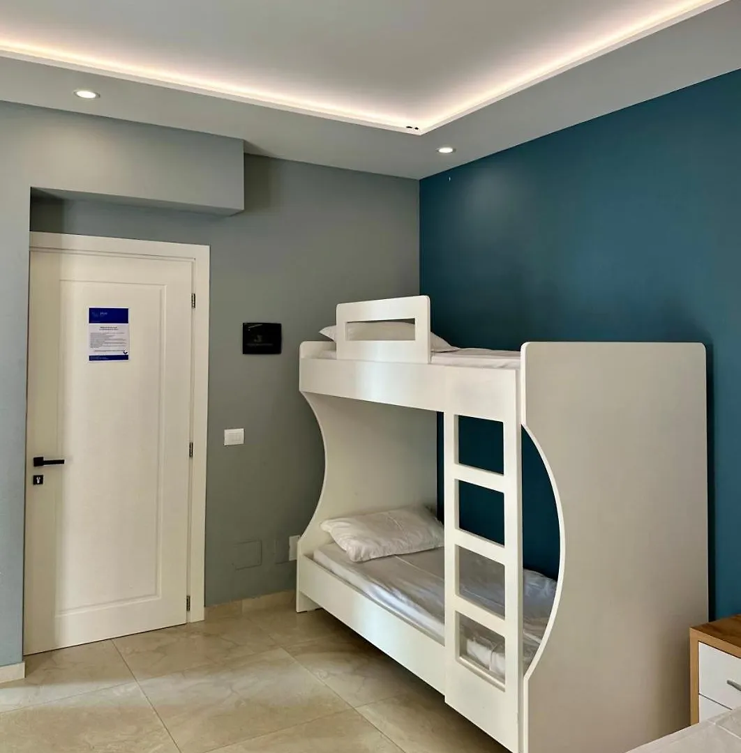 Zeus Hotel Shëngjin